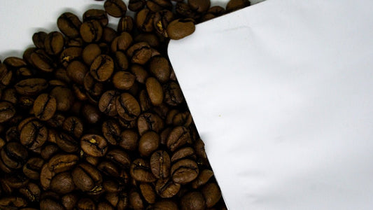 Differences in Harvest Timelines Across Global Coffee Regions - ROASTIKA