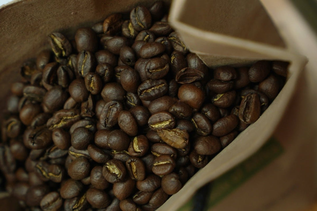 Your Essential Guide to Unroasted Green Coffee Harvest Calendars - ROASTIKA